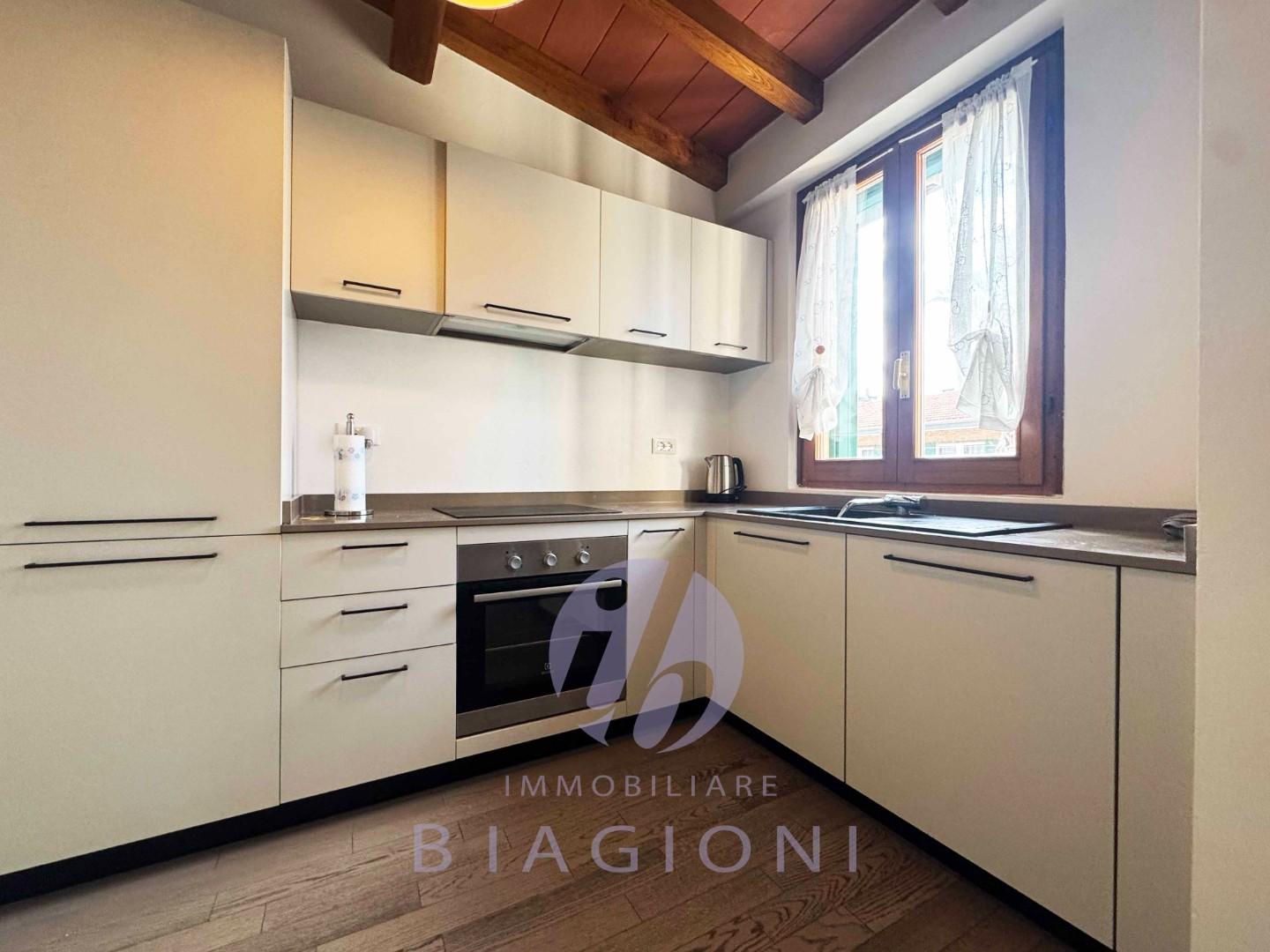 Appartamento ristrutturato, Pietrasanta tonfano