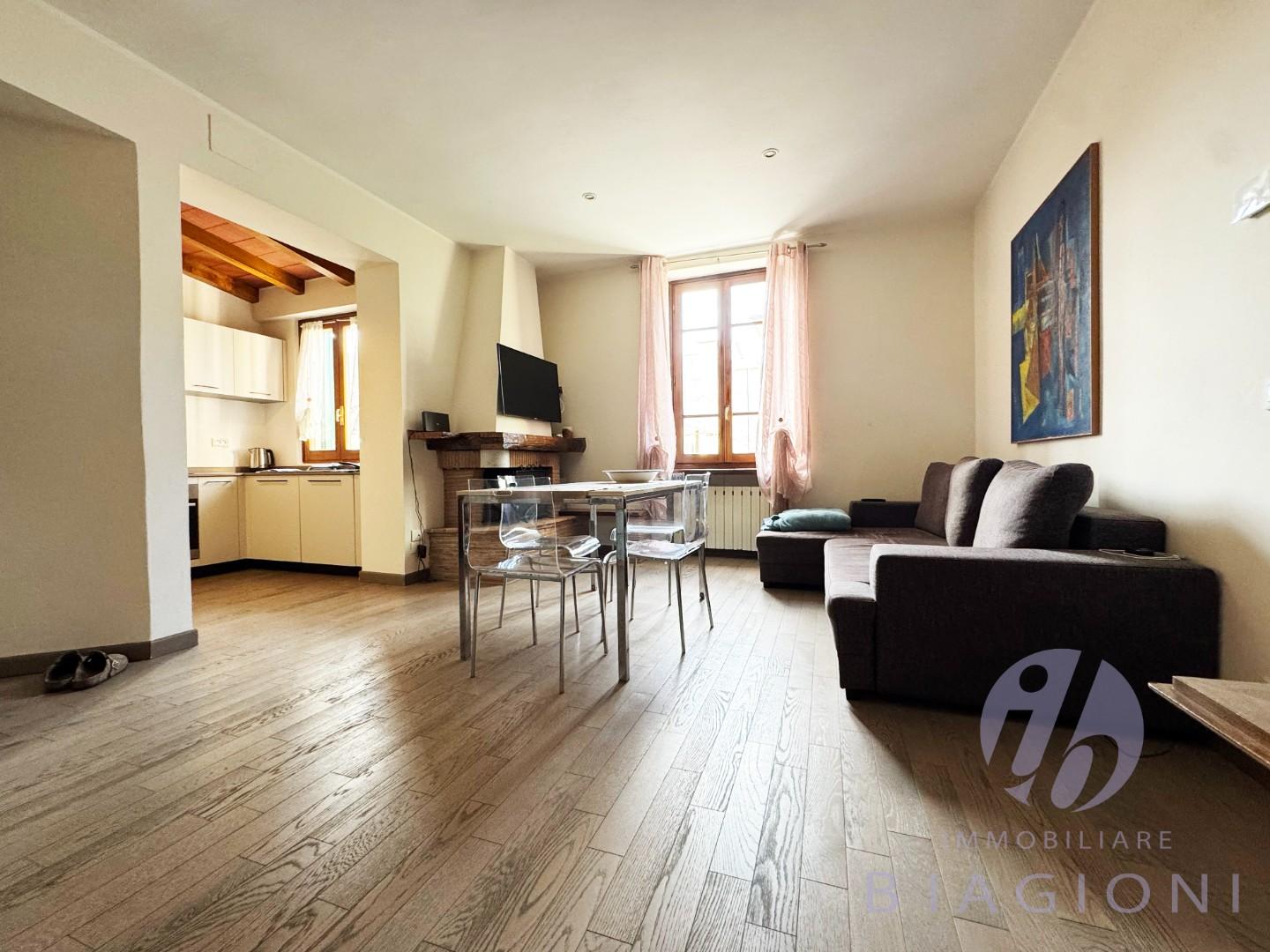 Appartamento ristrutturato, Pietrasanta tonfano