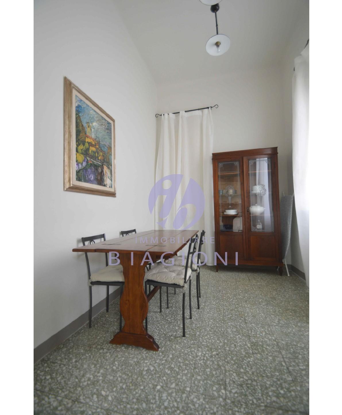 Villa arredata in affitto, Pietrasanta tonfano