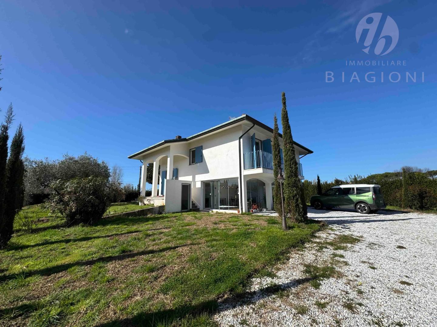 Villa in vendita a Pietrasanta