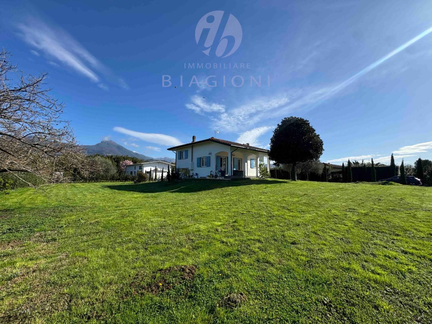 Villa in vendita a Pietrasanta