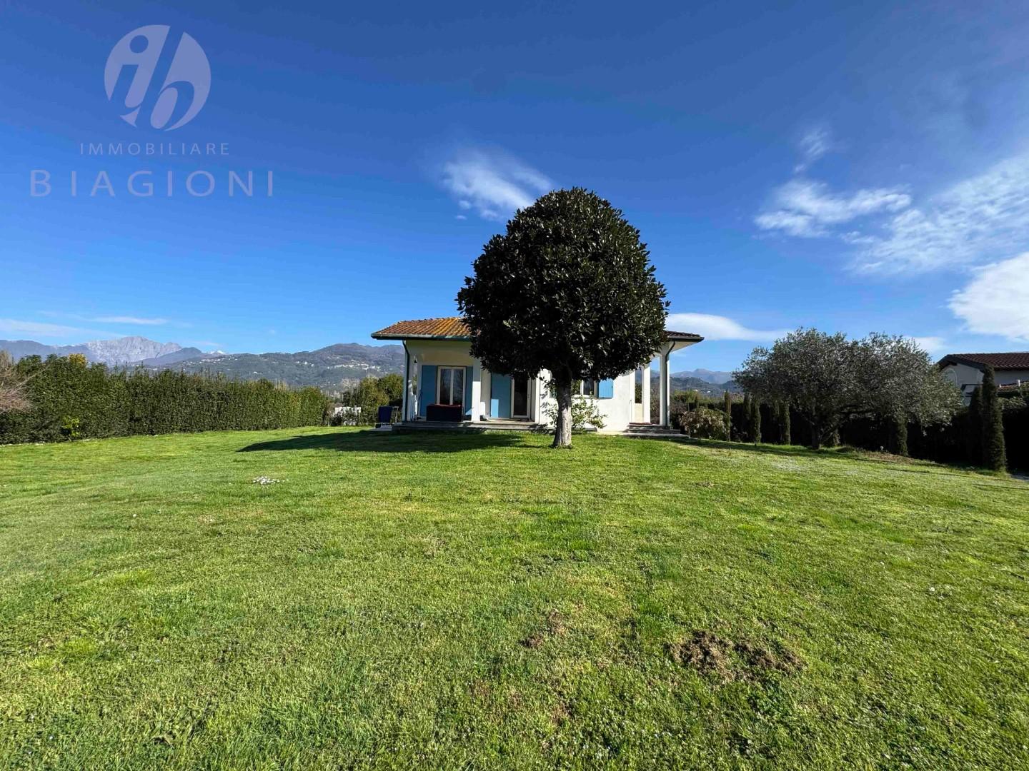 Villa in vendita a Pietrasanta