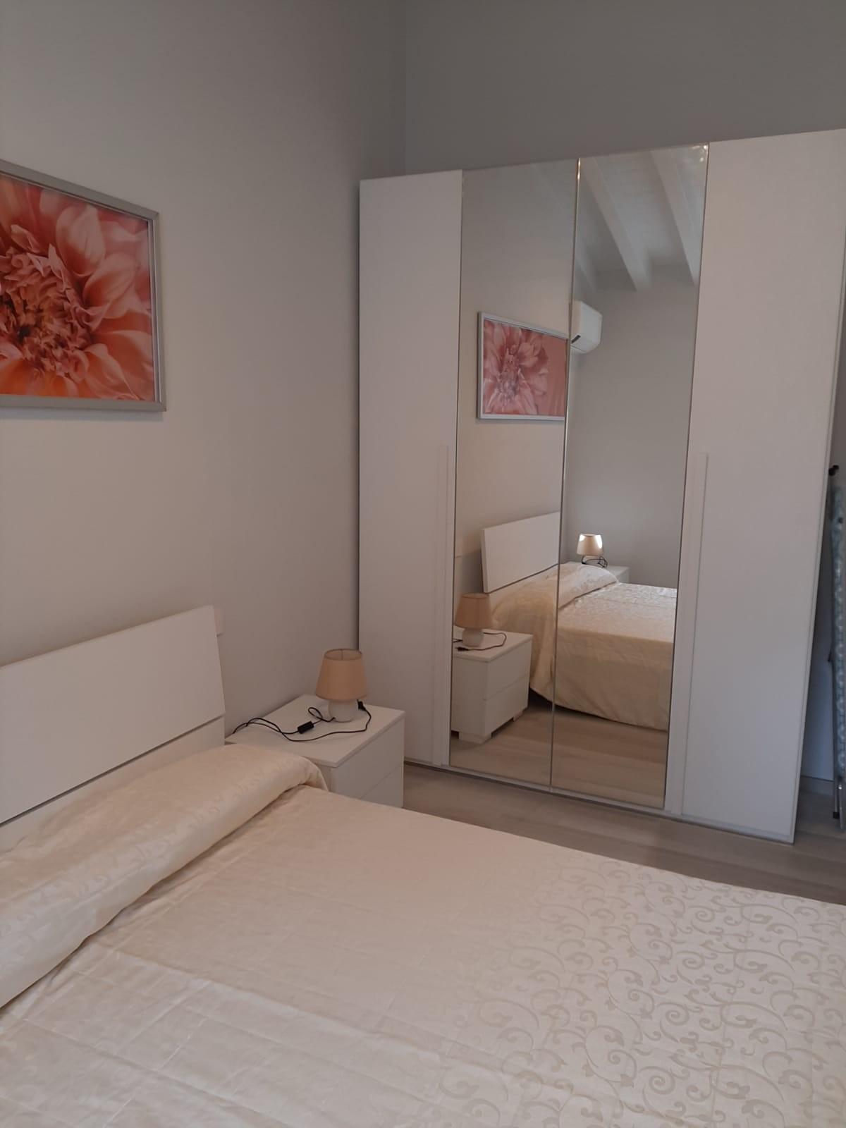 Casa indipendente arredata in affitto, Pietrasanta tonfano