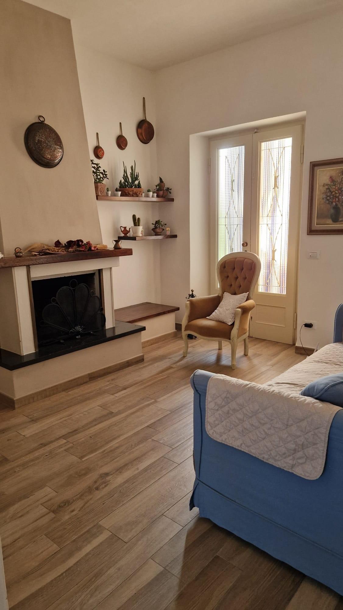 Villa Bifamiliare arredata in affitto, Pietrasanta tonfano