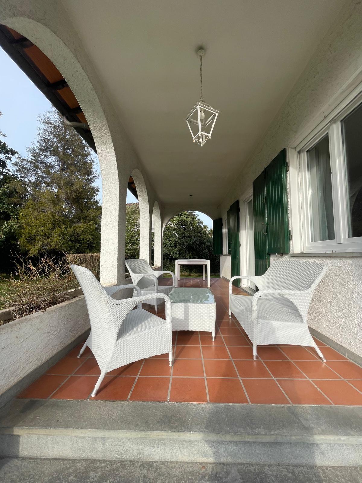 Villa arredata in affitto, Forte dei Marmi caranna