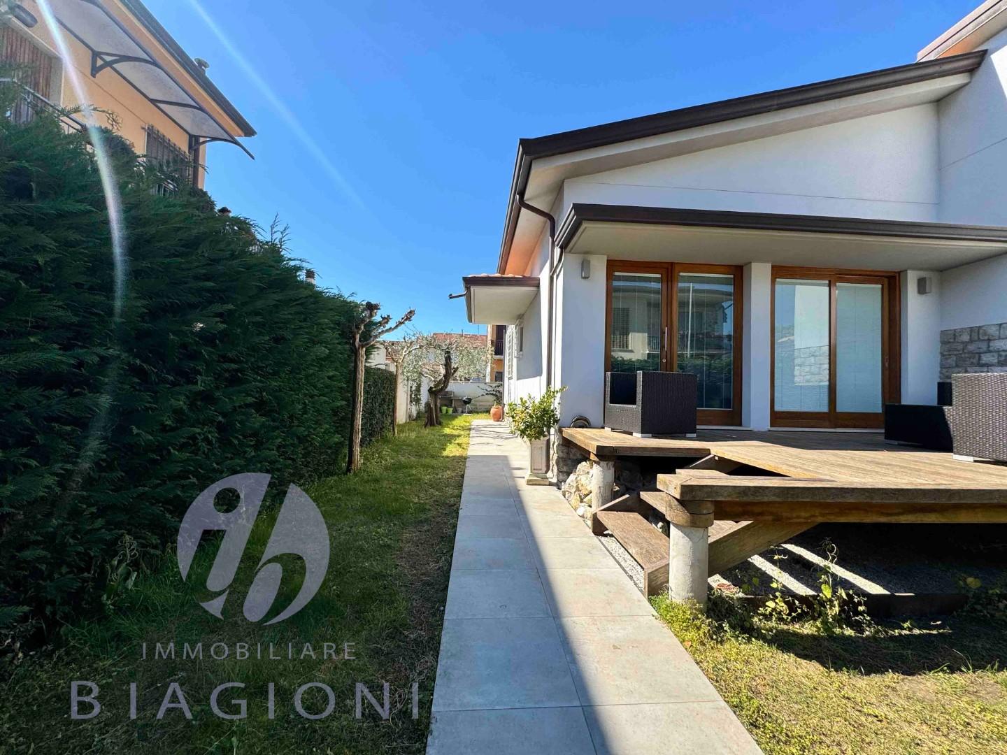 Villa in vendita, Camaiore lido di