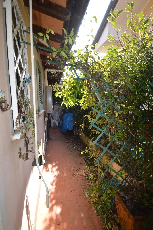 Casa indipendente in vendita, Pietrasanta fiumetto