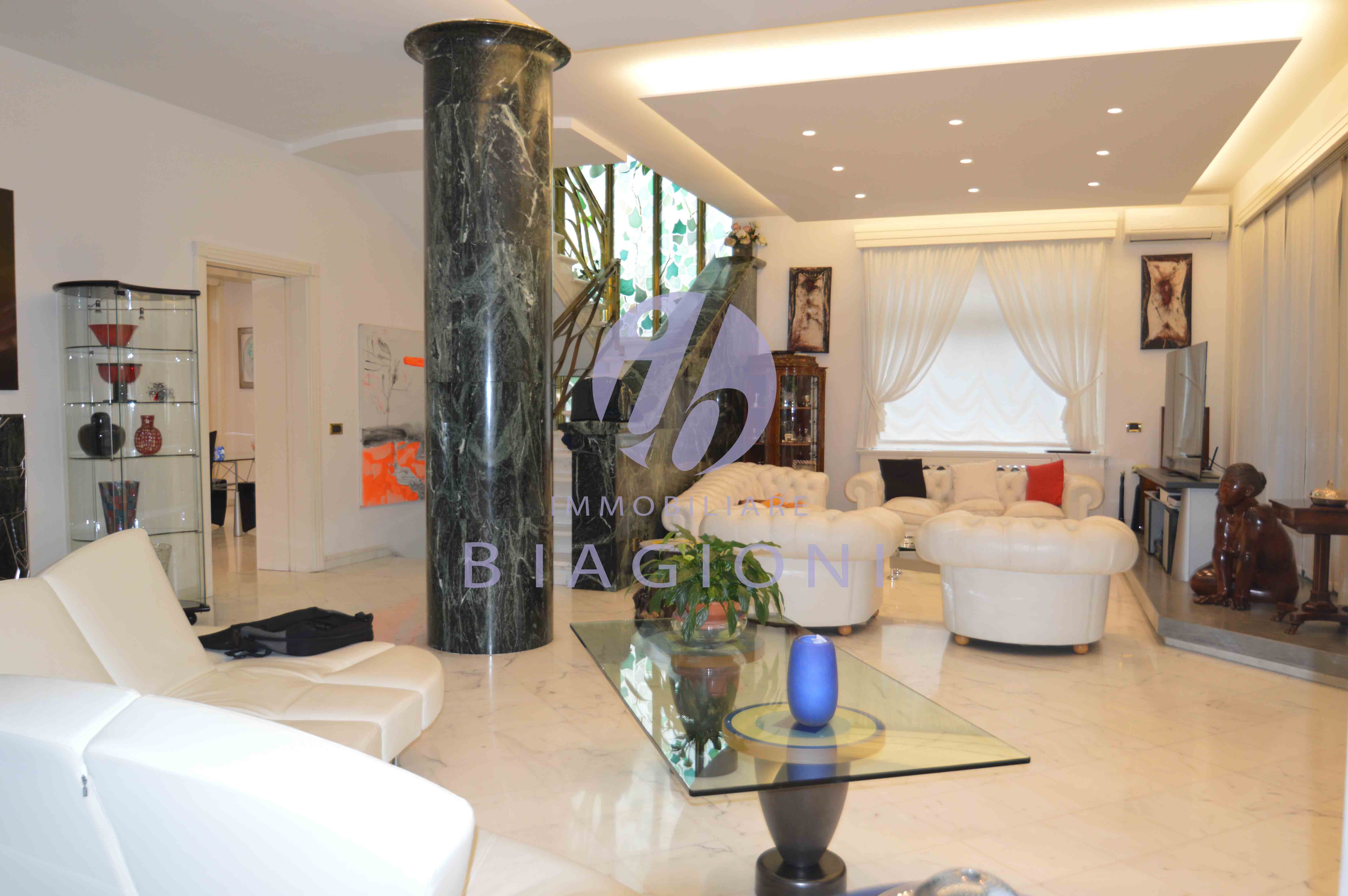 Villa in vendita, Camaiore lido di