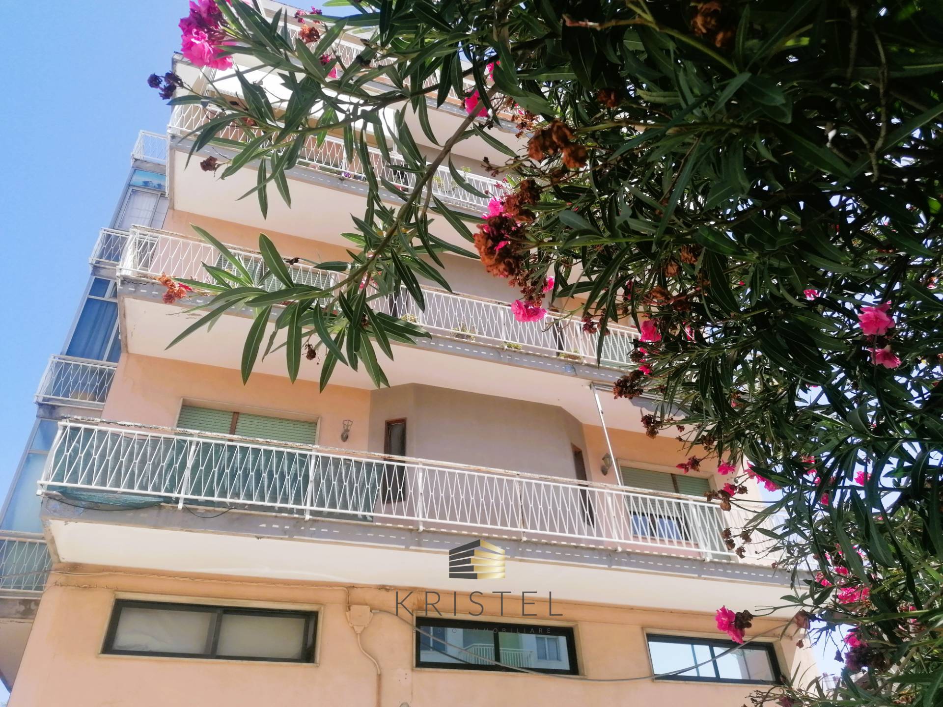 Appartamento in vendita a Pescara, Zona Ospedale