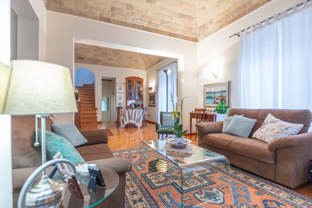 Villa in vendita a Pescara, Centro