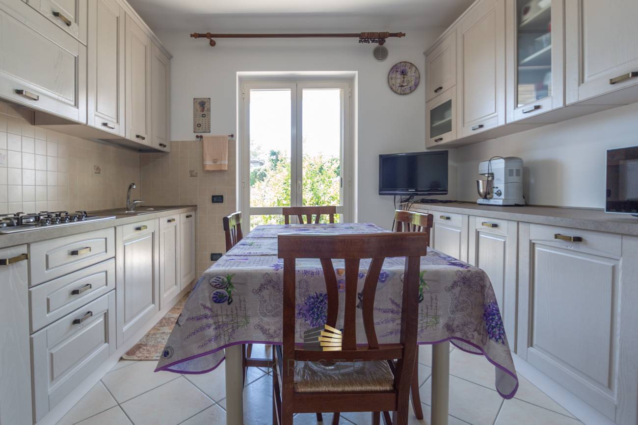 Villa in vendita a Casalincontrada