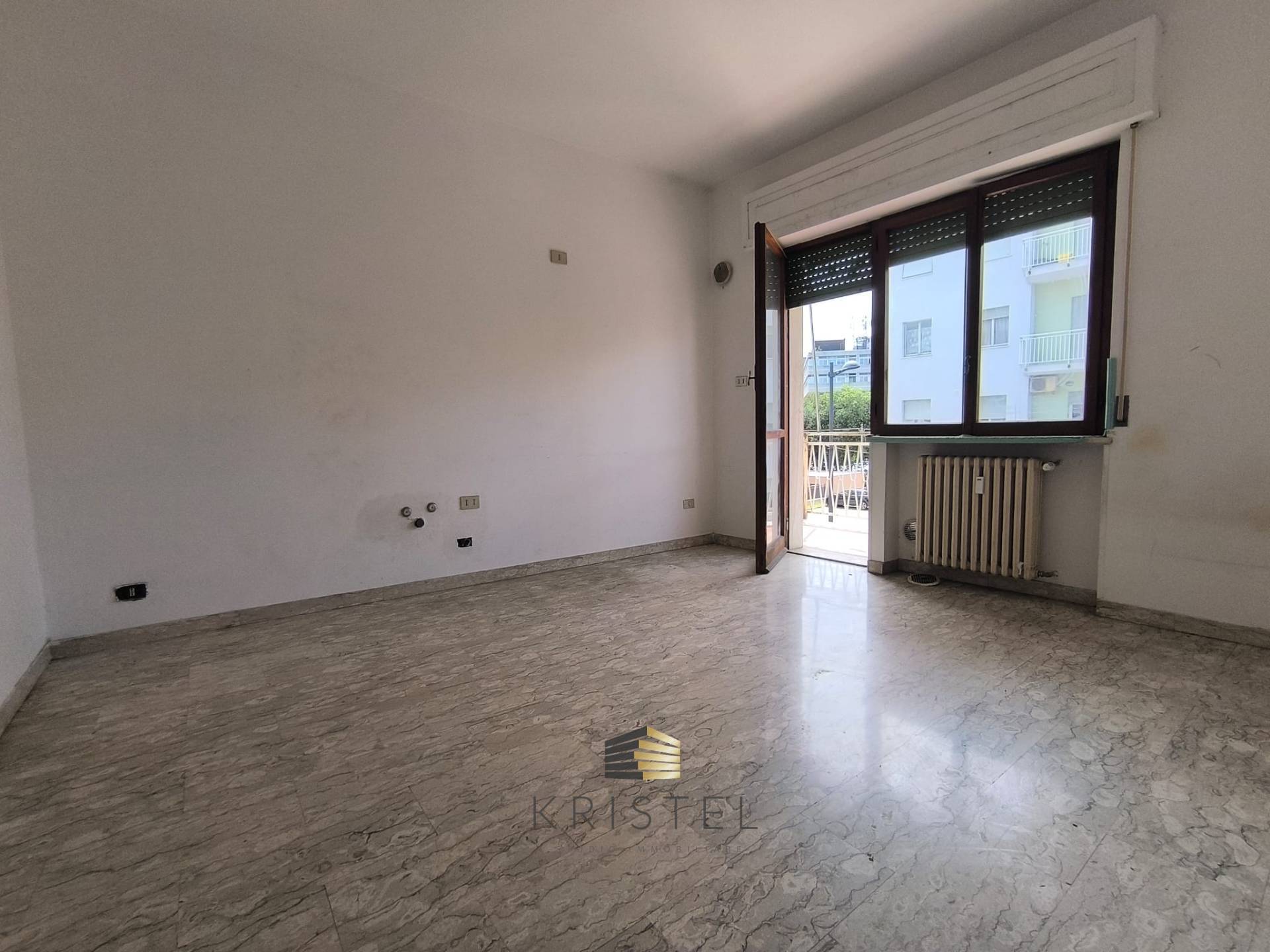 Appartamento in vendita a Pescara, Zona Ospedale