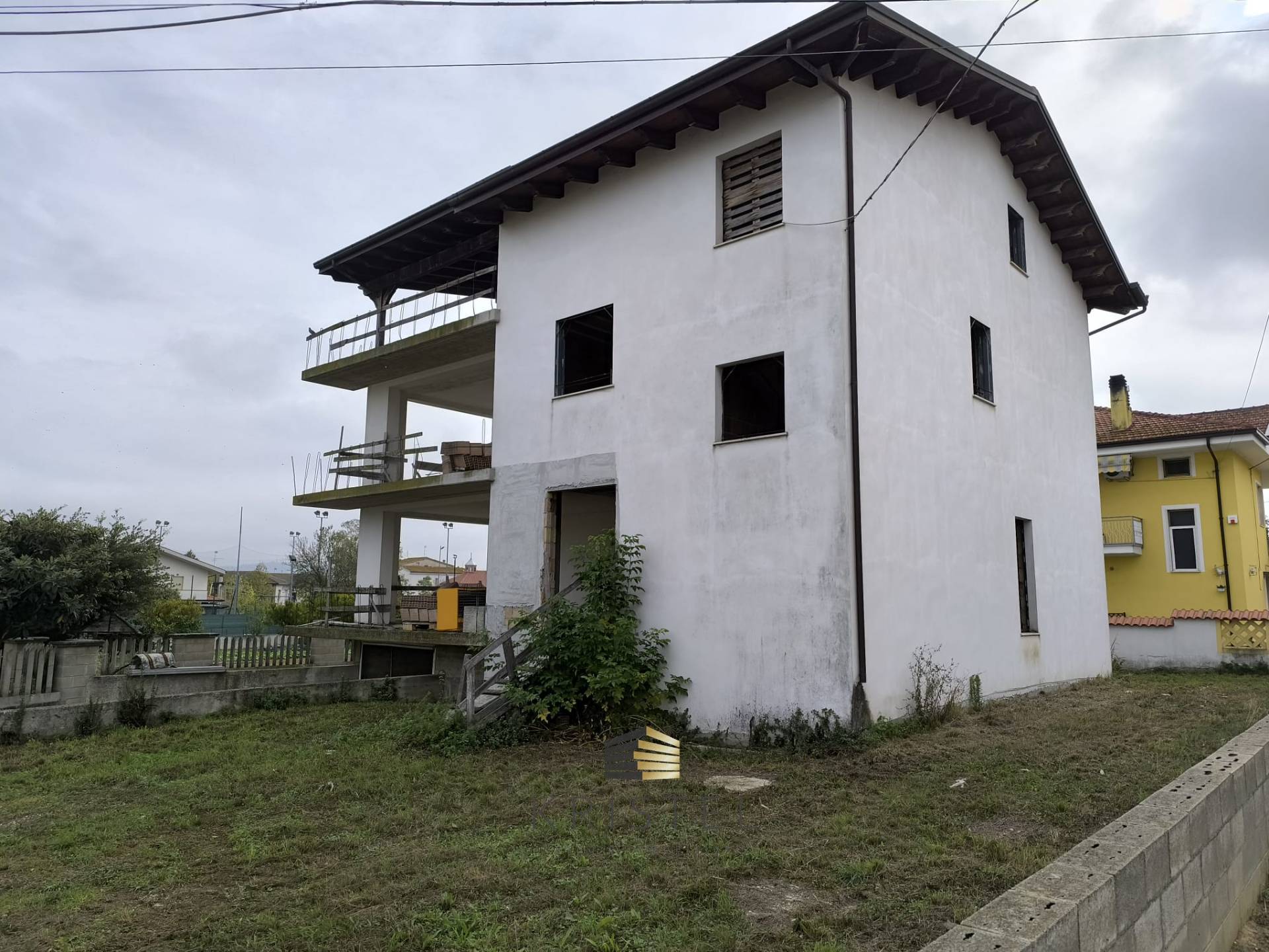 Casa singola in vendita a Collecorvino, Congiunti