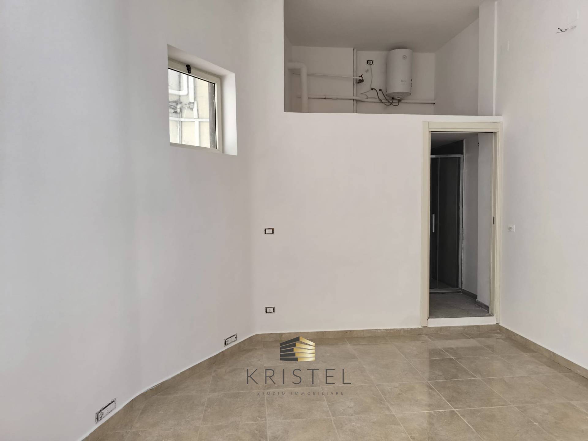 Ufficio in affitto a Pescara, Centro