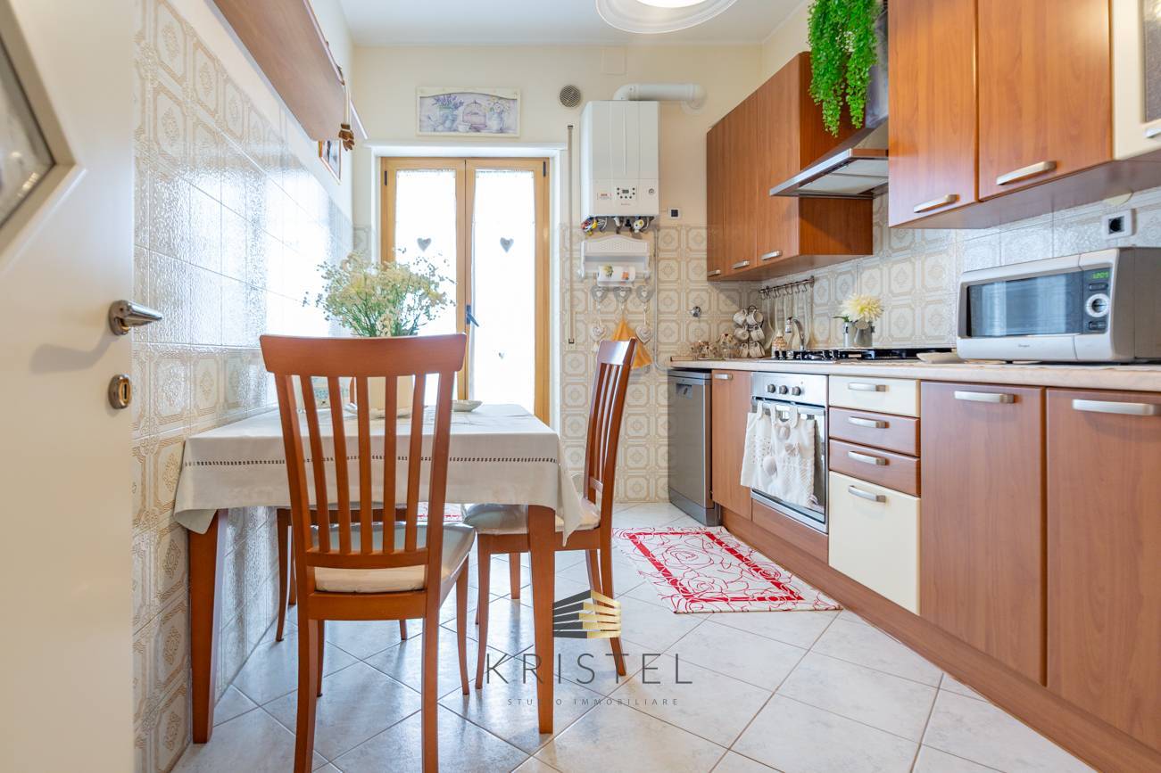 Appartamento in vendita a Pescara, Centro