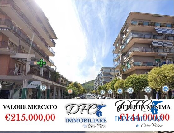 Quadrilocale in vendita a Napoli