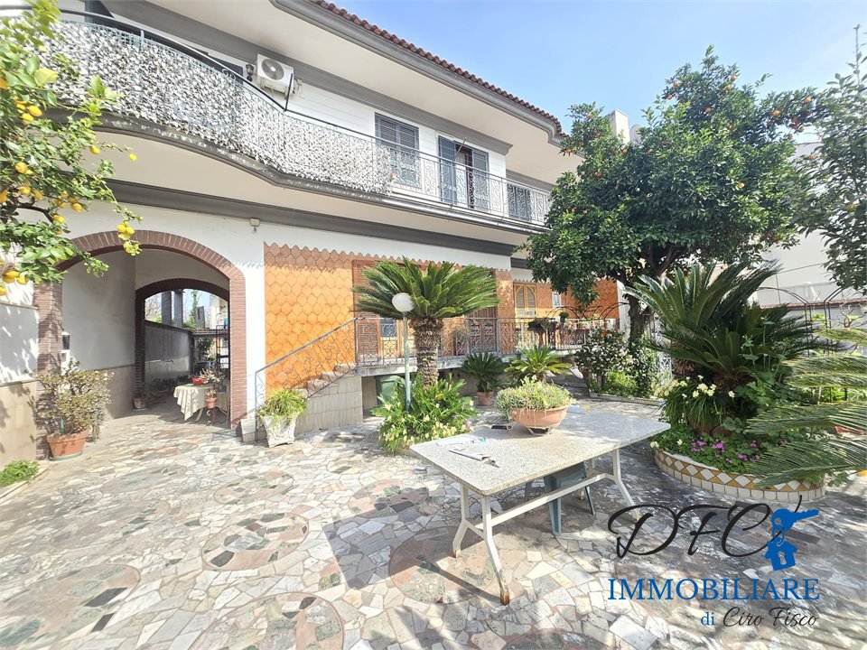 Villa in vendita a Caivano