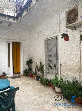 Bilocale in vendita a Mondragone