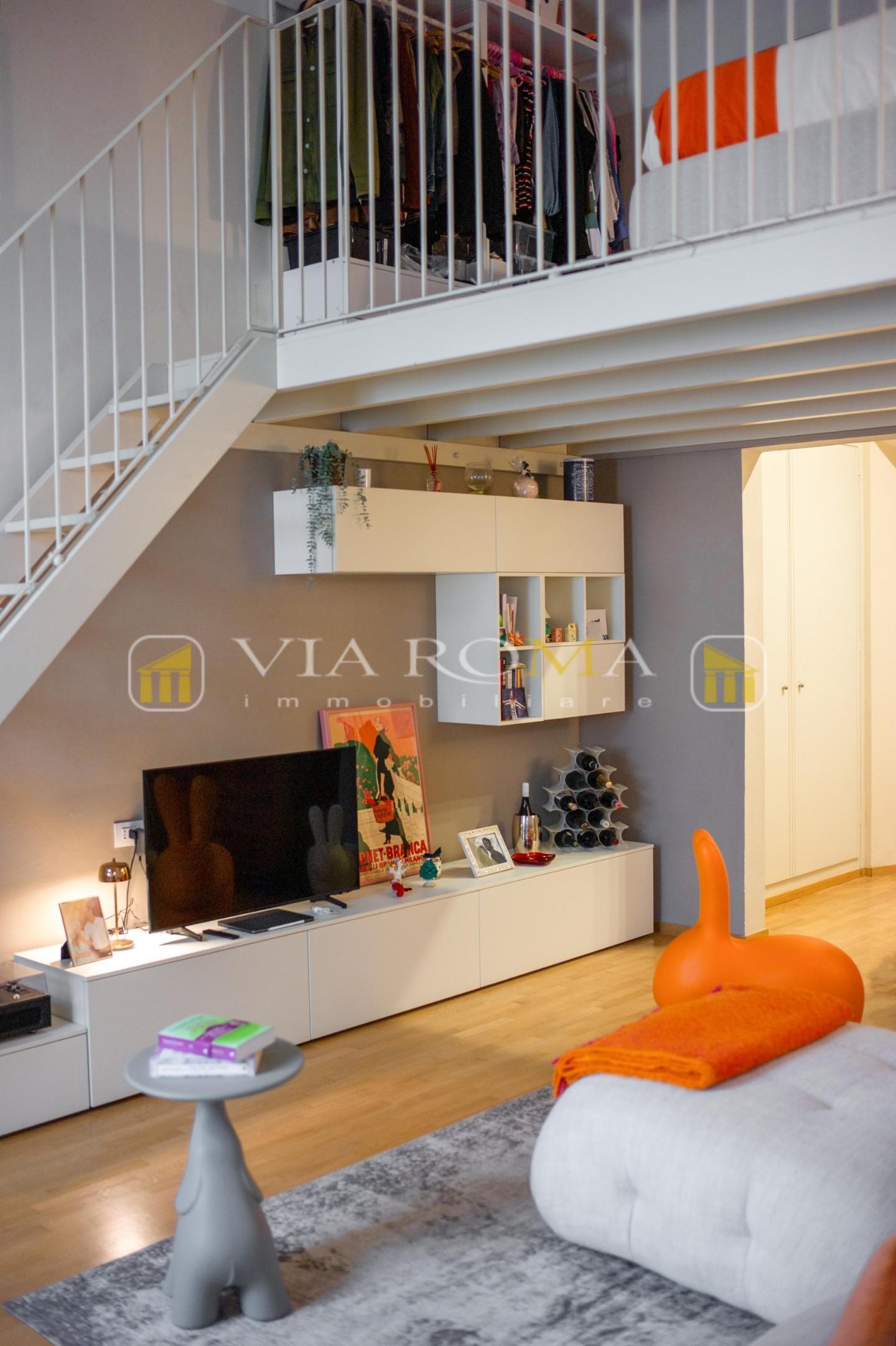 Bilocale ristrutturato, Lucca centro storico