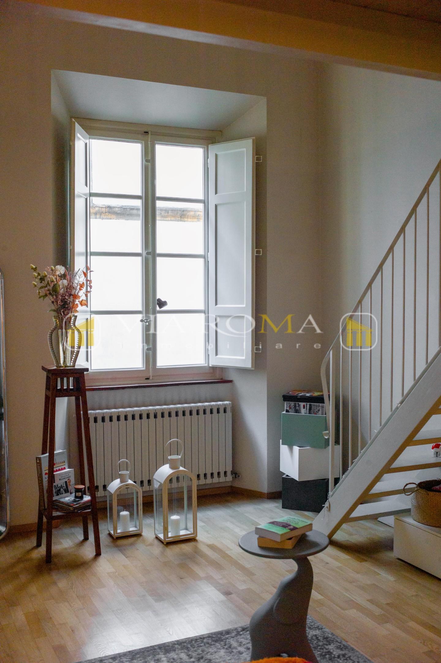 Bilocale ristrutturato, Lucca centro storico