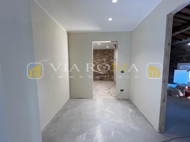 Quadrilocale ristrutturato, Lucca centro storico