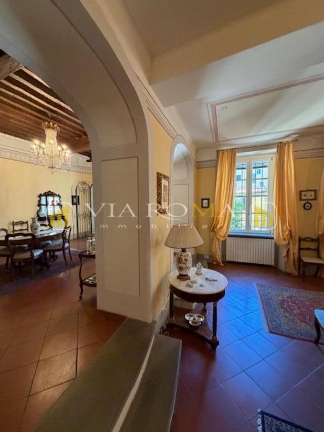 Appartamento in vendita, Lucca centro storico
