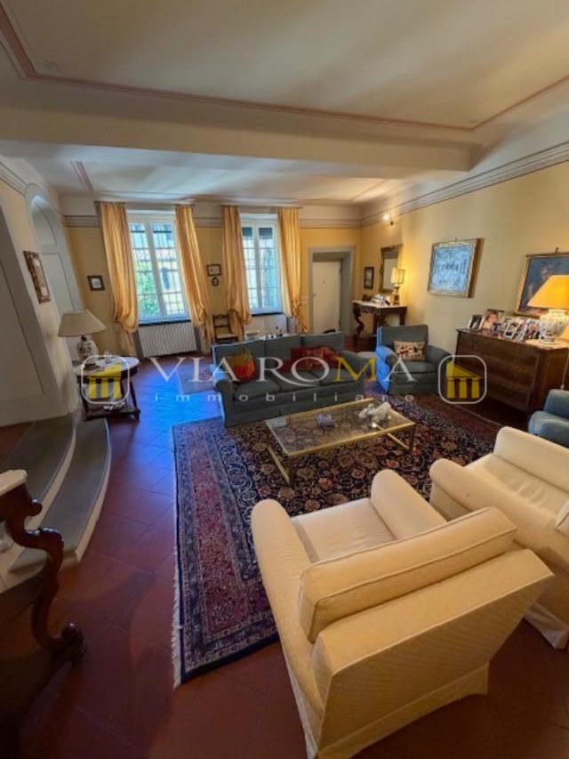 Appartamento in vendita, Lucca centro storico