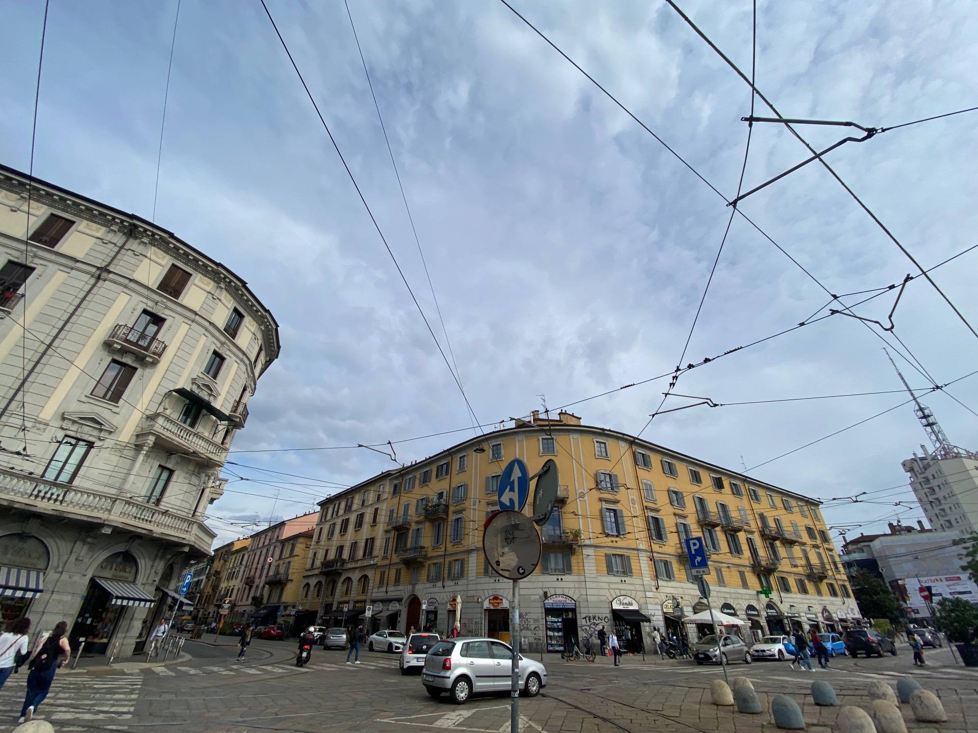 Negozio in affitto a Milano, Navigli - Porta Genova - Bocconi