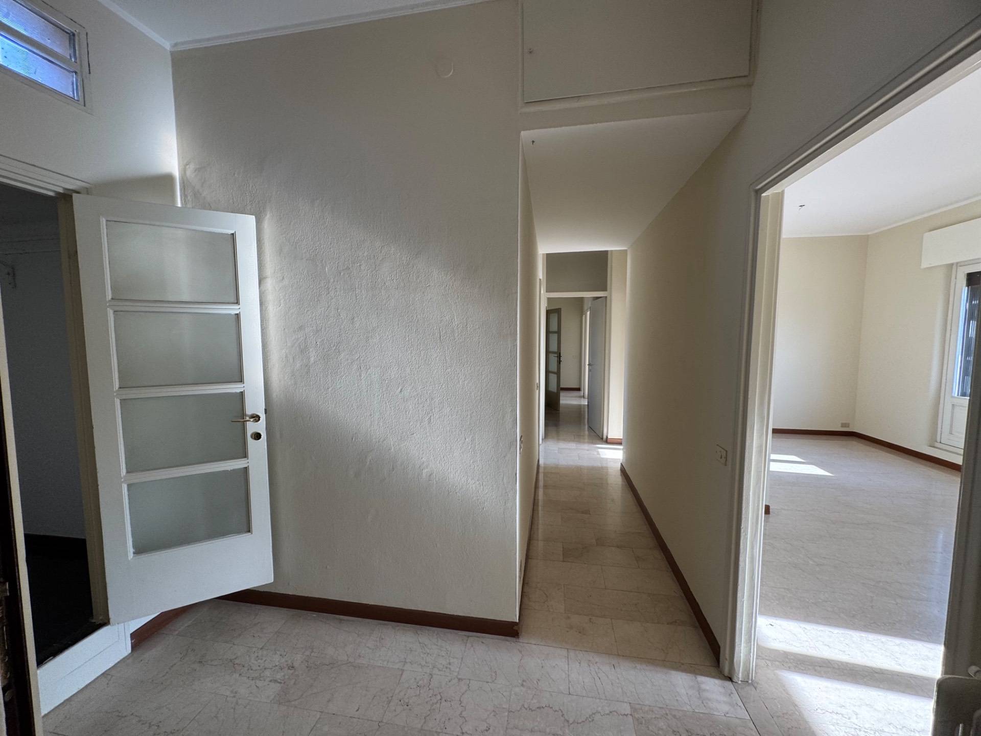 Appartamento in affitto a Milano, Cadorna - Castello Sforzesco - Arena