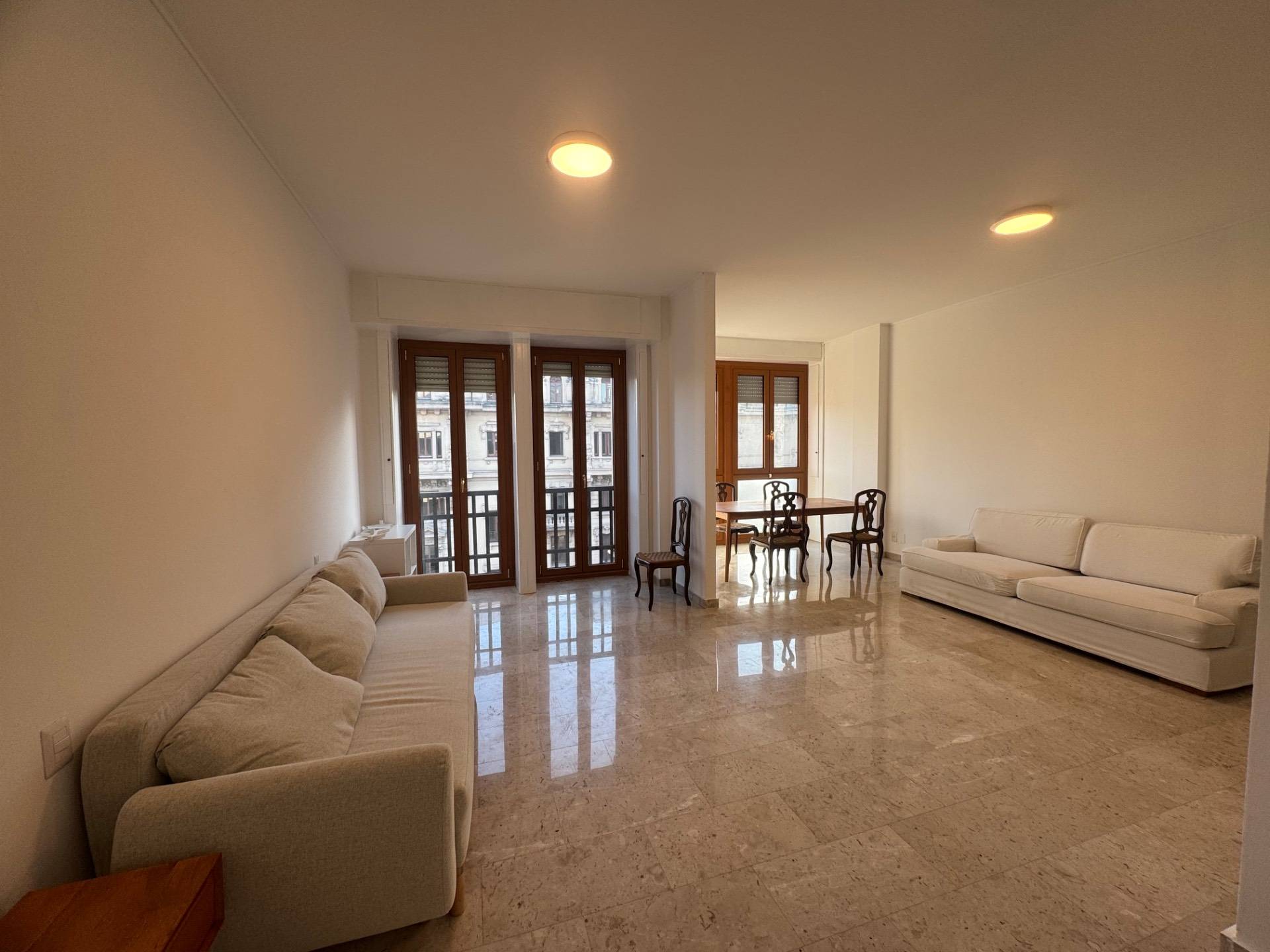 Appartamento in affitto a Milano, Palestro - Porta Venezia - Corso Buenos Aires