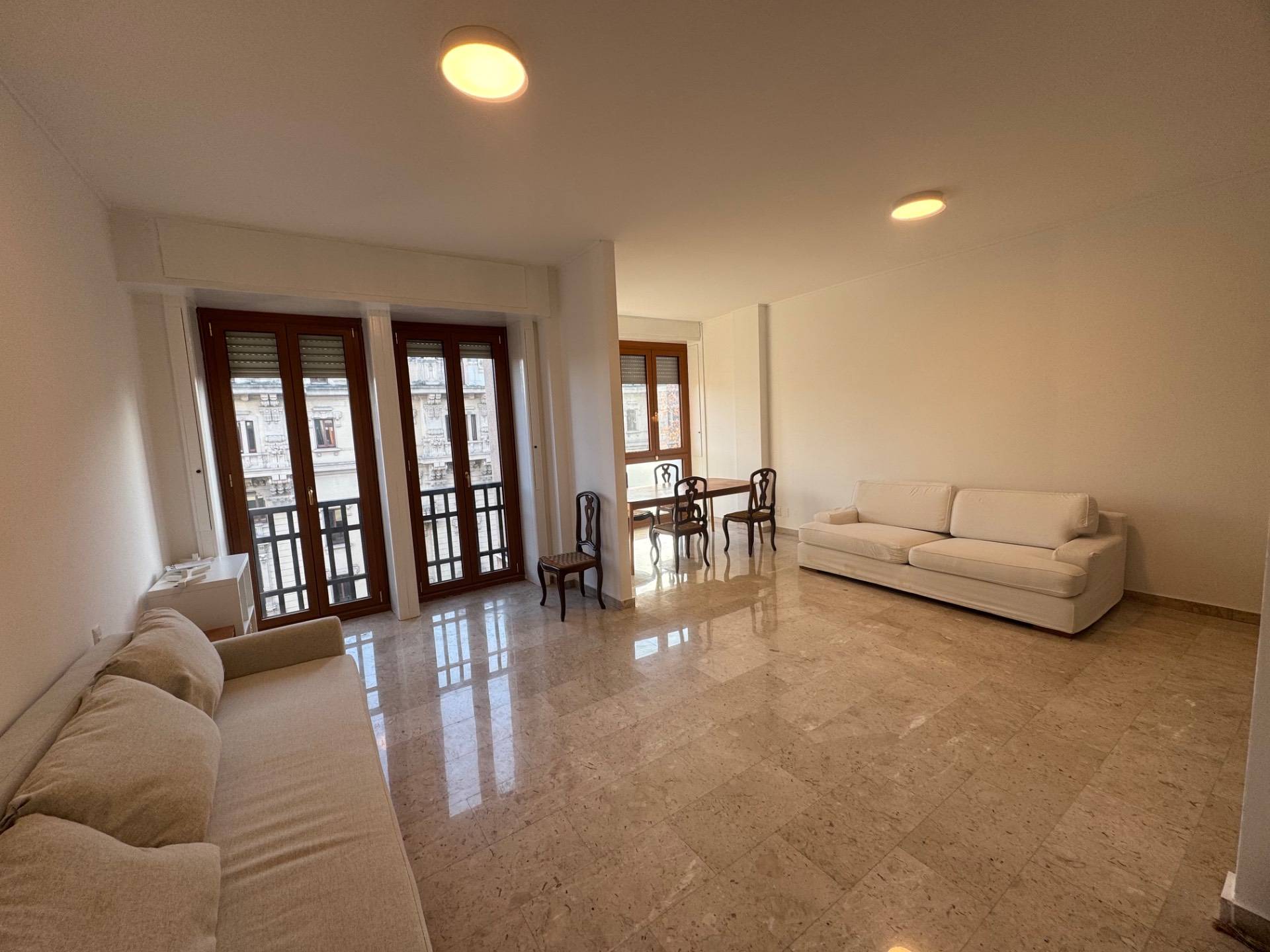 Appartamento in affitto a Milano, Palestro - Porta Venezia - Corso Buenos Aires