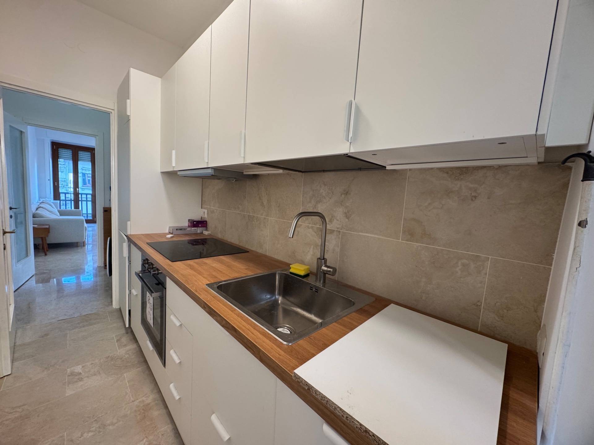 Appartamento in affitto a Milano, Palestro - Porta Venezia - Corso Buenos Aires