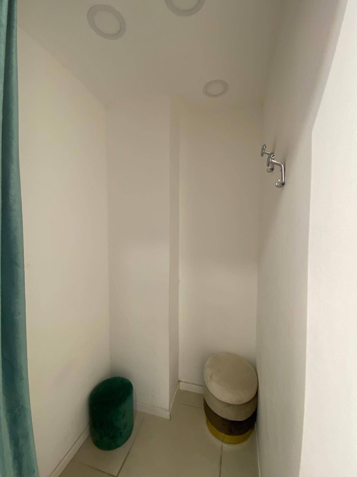 Negozio in affitto a Palermo, Libert - Villabianca - De Gasperi - Croce Rossa - Sciuti - Politeama