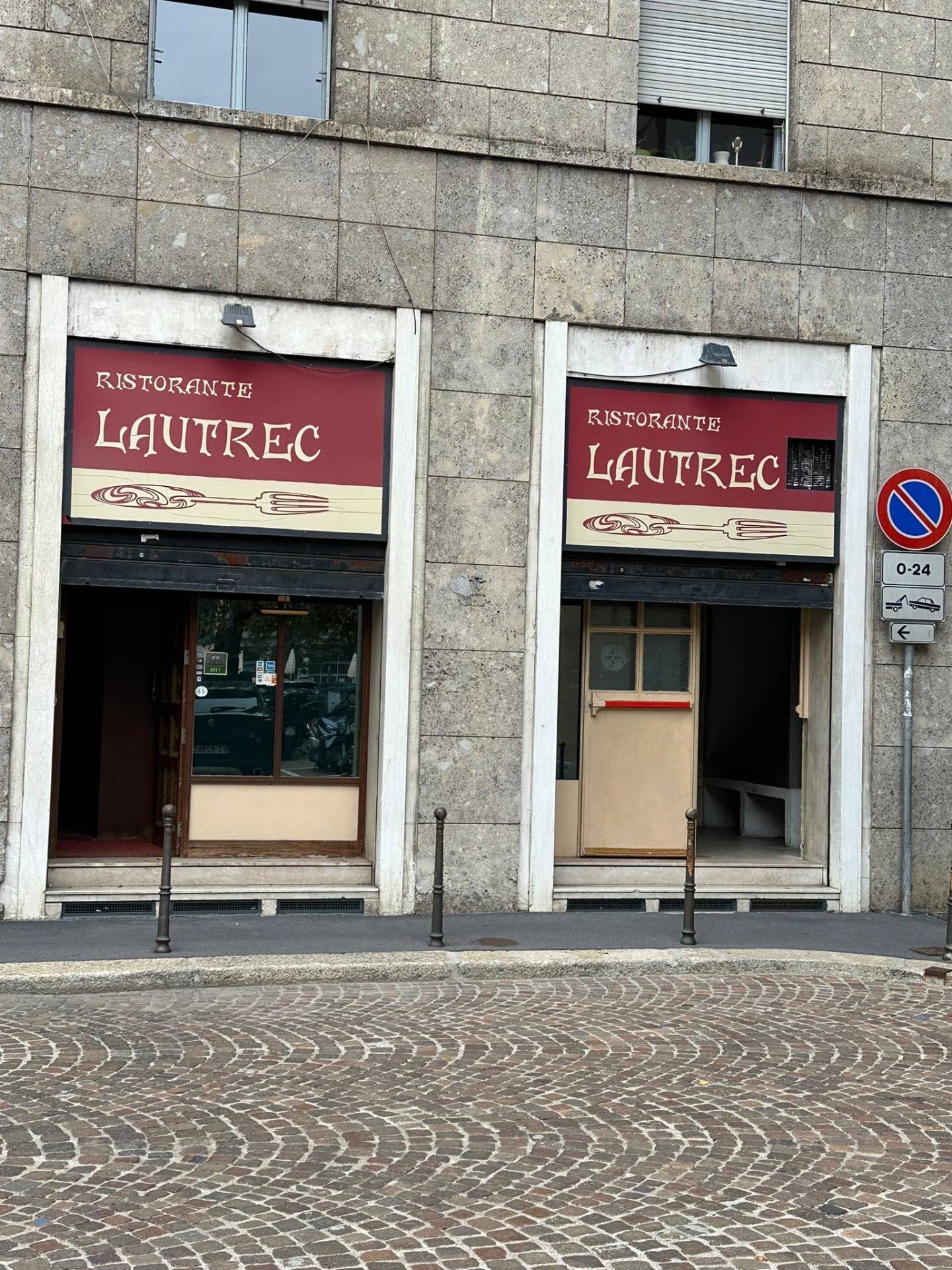 Locale commerciale in affitto a Milano, Duomo - San Babila - Missori - Corso Italia