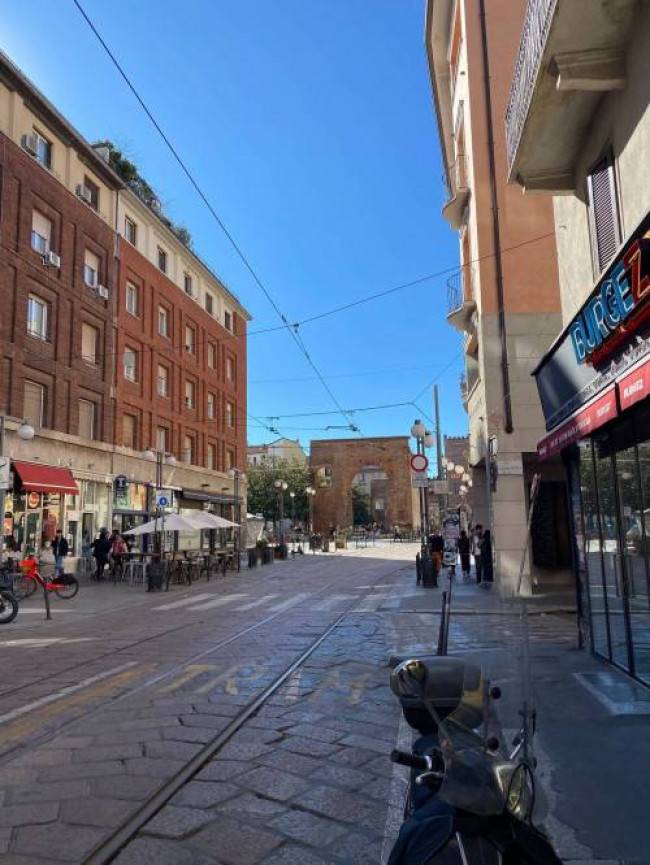 Negozio in affitto a Milano, Corso di Porta Ticinese - Piazza XXIV Maggio - Navigli