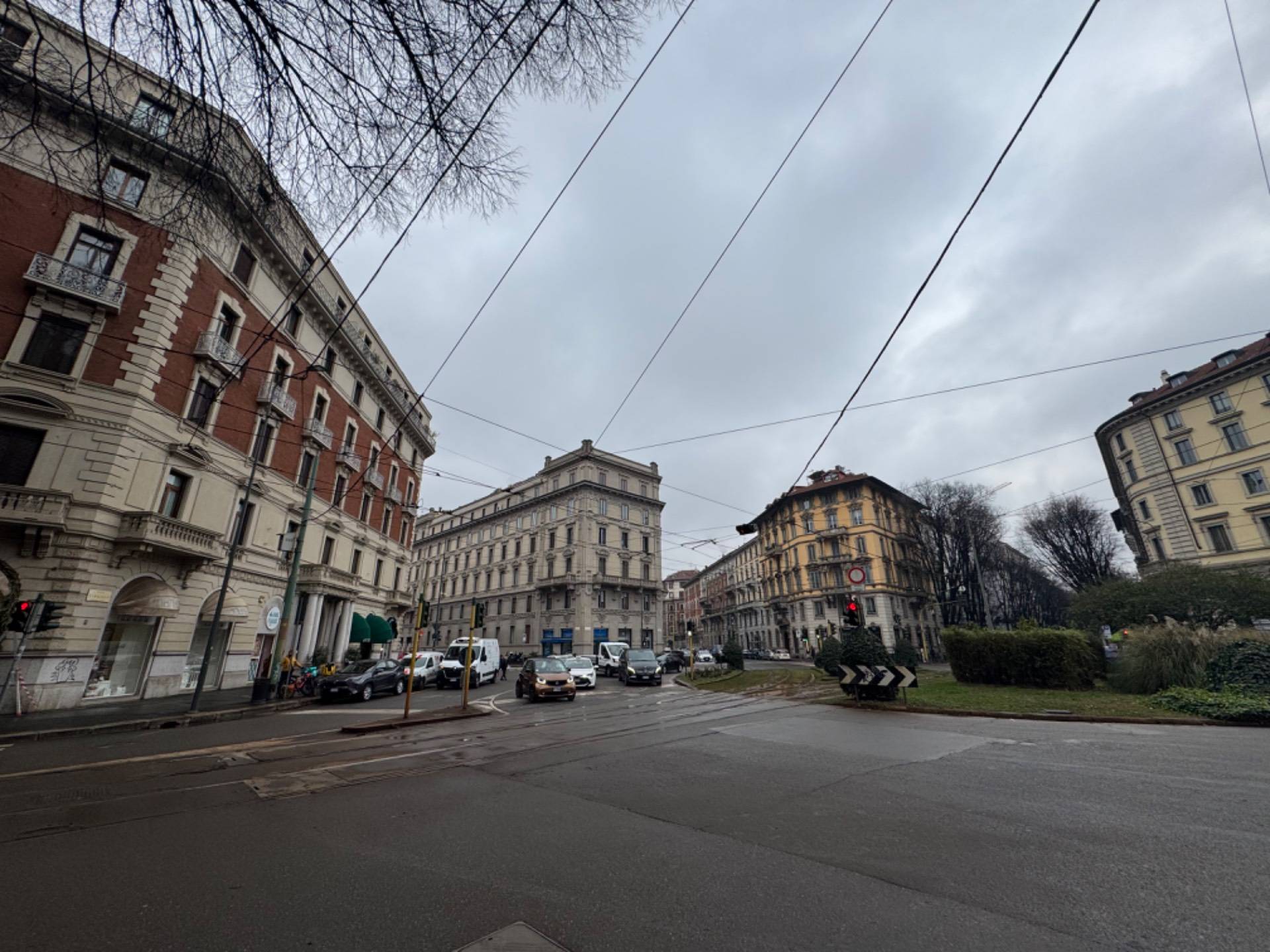 Negozio in affitto a Milano, Cadorna - Castello Sforzesco - Arena