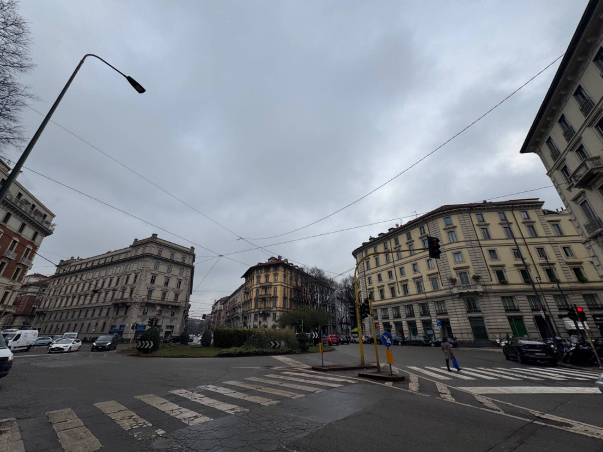 Negozio in affitto a Milano, Cadorna - Castello Sforzesco - Arena