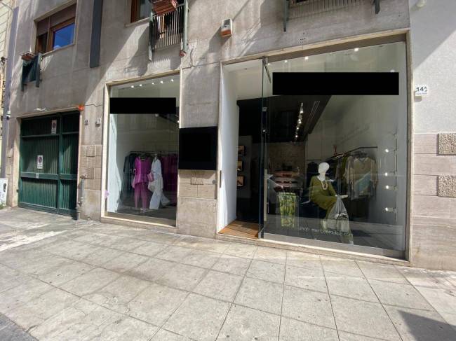 Negozio in vendita a Palermo, Libert - Villabianca - De Gasperi - Croce Rossa - Sciuti - Politeama