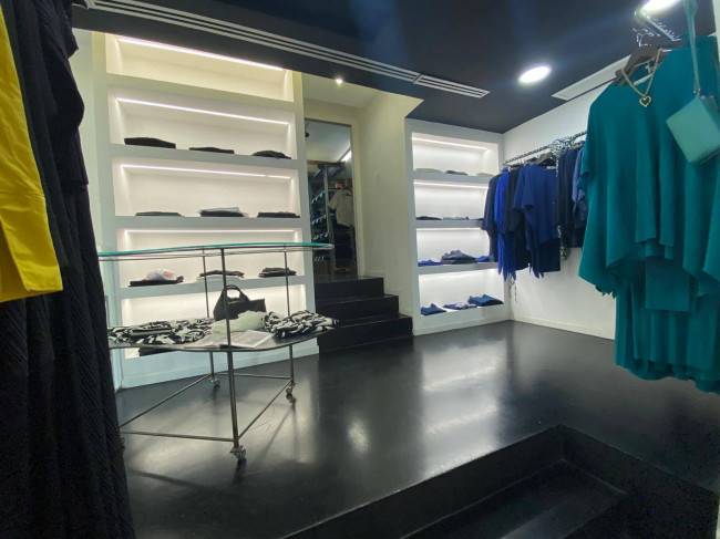 Negozio in vendita a Palermo, Libert - Villabianca - De Gasperi - Croce Rossa - Sciuti - Politeama