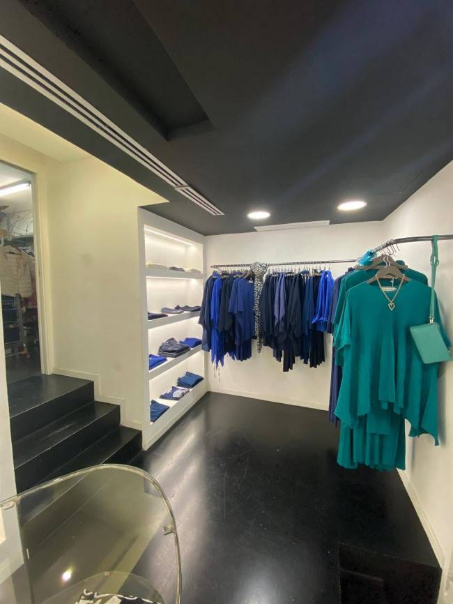 Negozio in vendita a Palermo, Libert - Villabianca - De Gasperi - Croce Rossa - Sciuti - Politeama