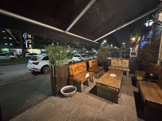 Negozio in affitto a Milano, Certosa