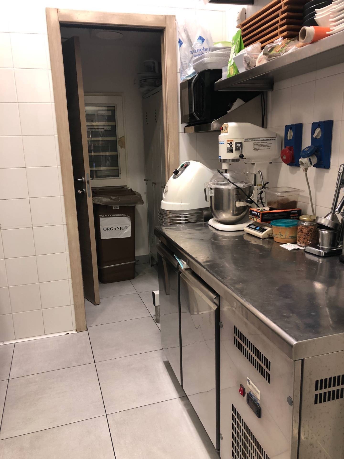 Attivit commerciale in vendita a Palermo, Libert - Villabianca - De Gasperi - Croce Rossa - Sciuti -