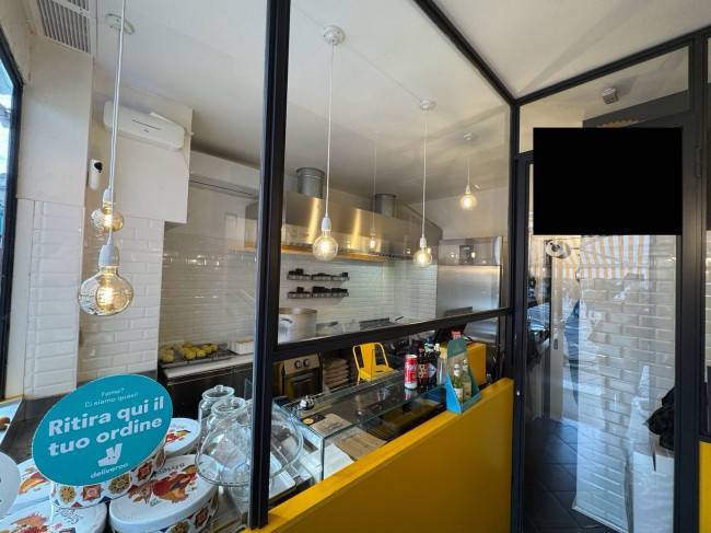 Negozio in affitto a Milano, Corso di Porta Ticinese - Piazza XXIV Maggio - Navigli