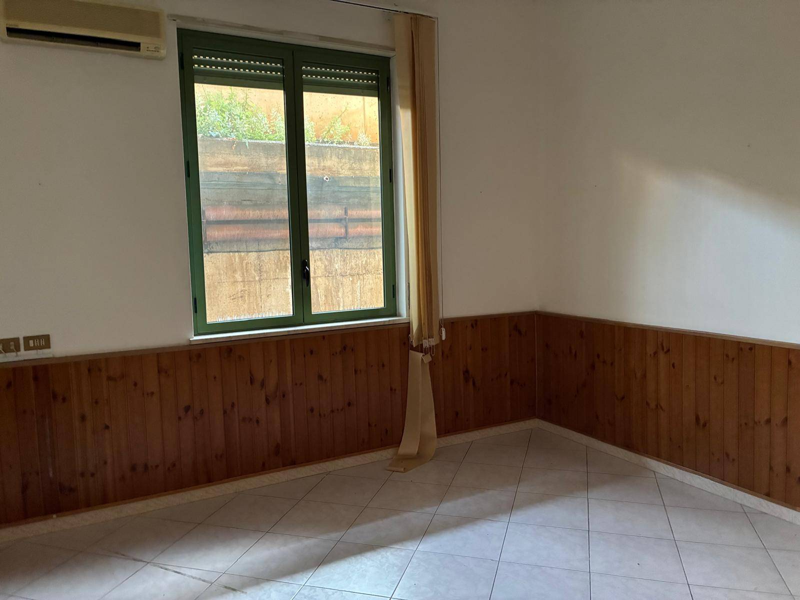 Studio/Ufficio in affitto a Palermo, Cruillas