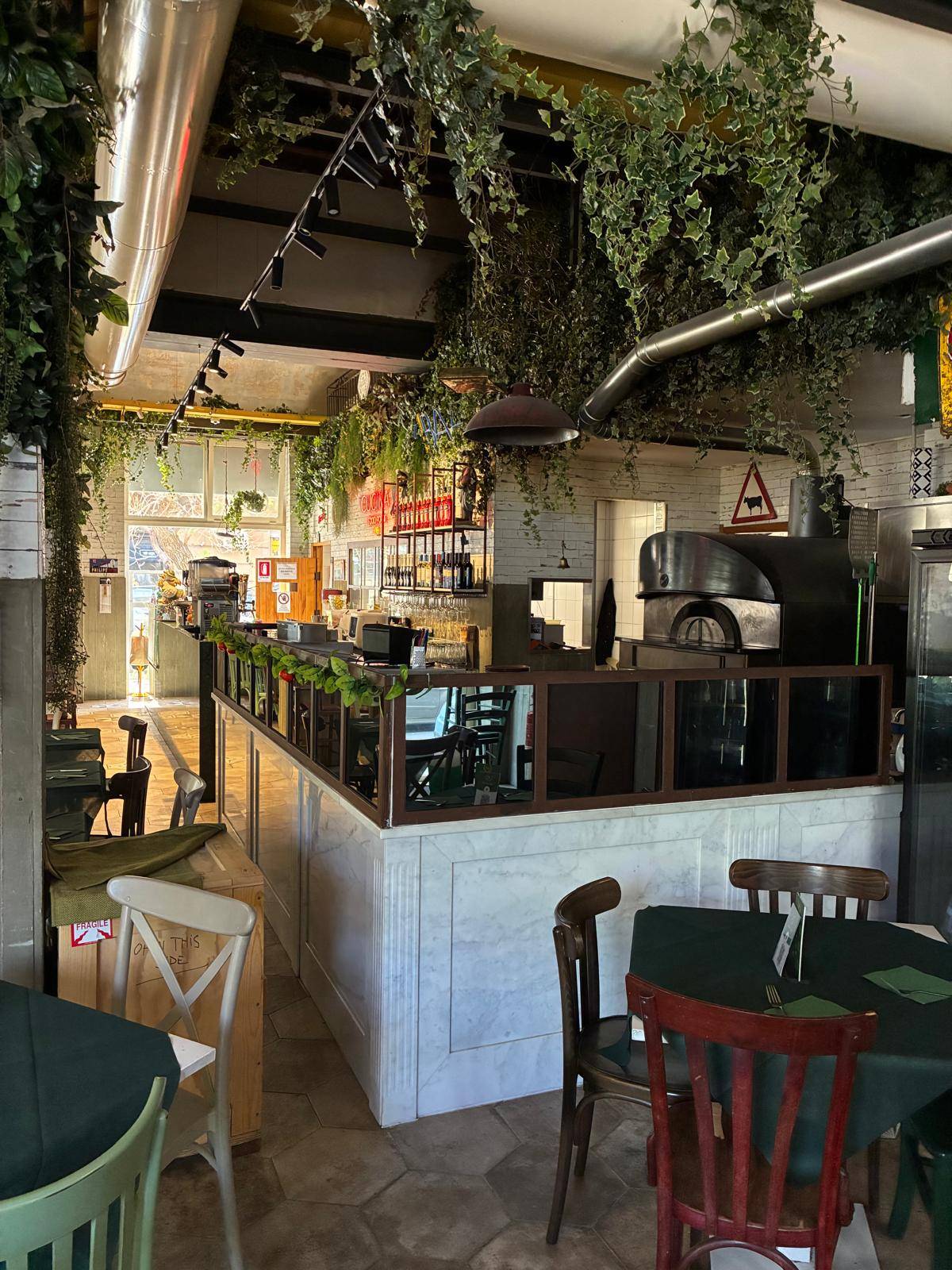 Negozio in affitto a Palermo, Politeama - Ruggiero Settimo - Massimo