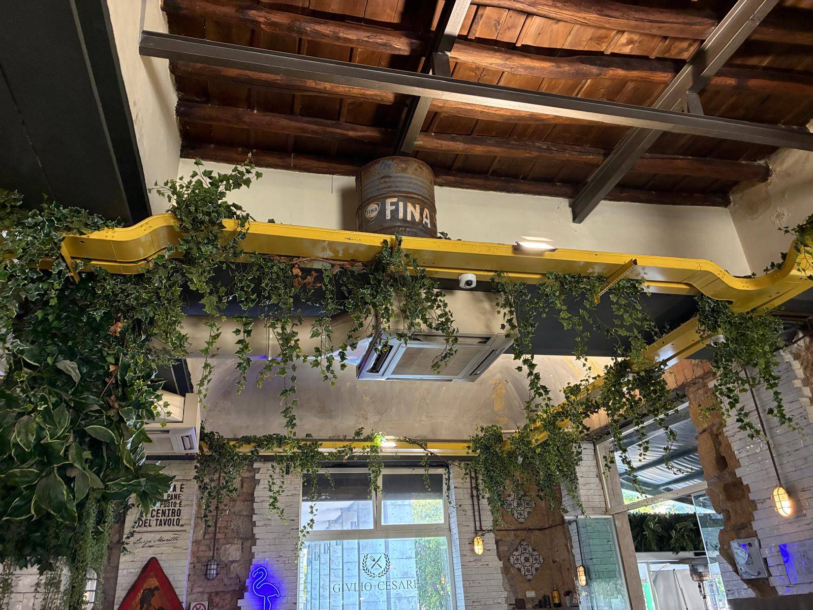 Negozio in affitto a Palermo, Politeama - Ruggiero Settimo - Massimo