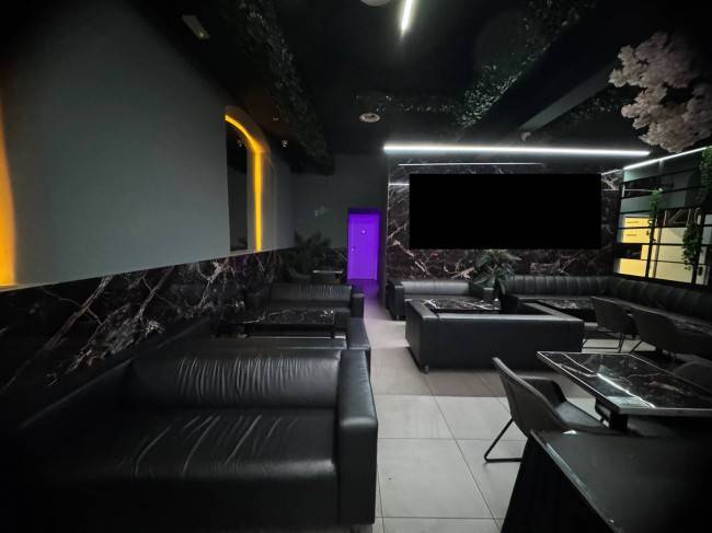 Negozio in affitto a Gallarate, Centro