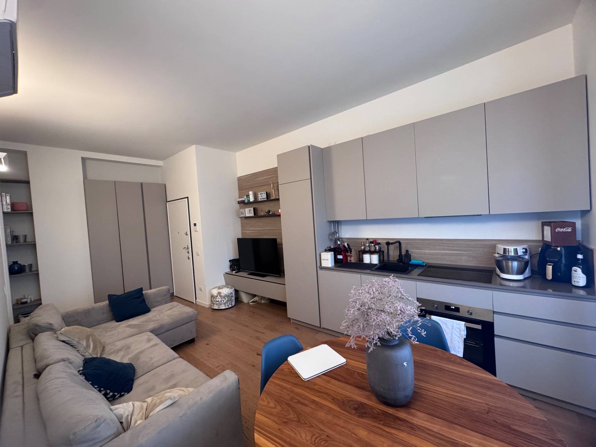 Appartamento in affitto a Milano, Porta Nuova - Repubblica - Turati
