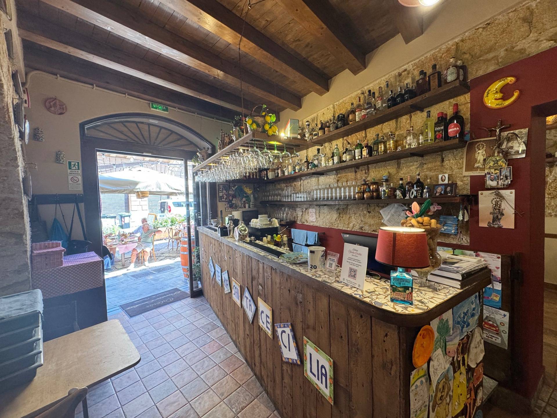 Attivit commerciale in affitto a Palermo, Centro storico