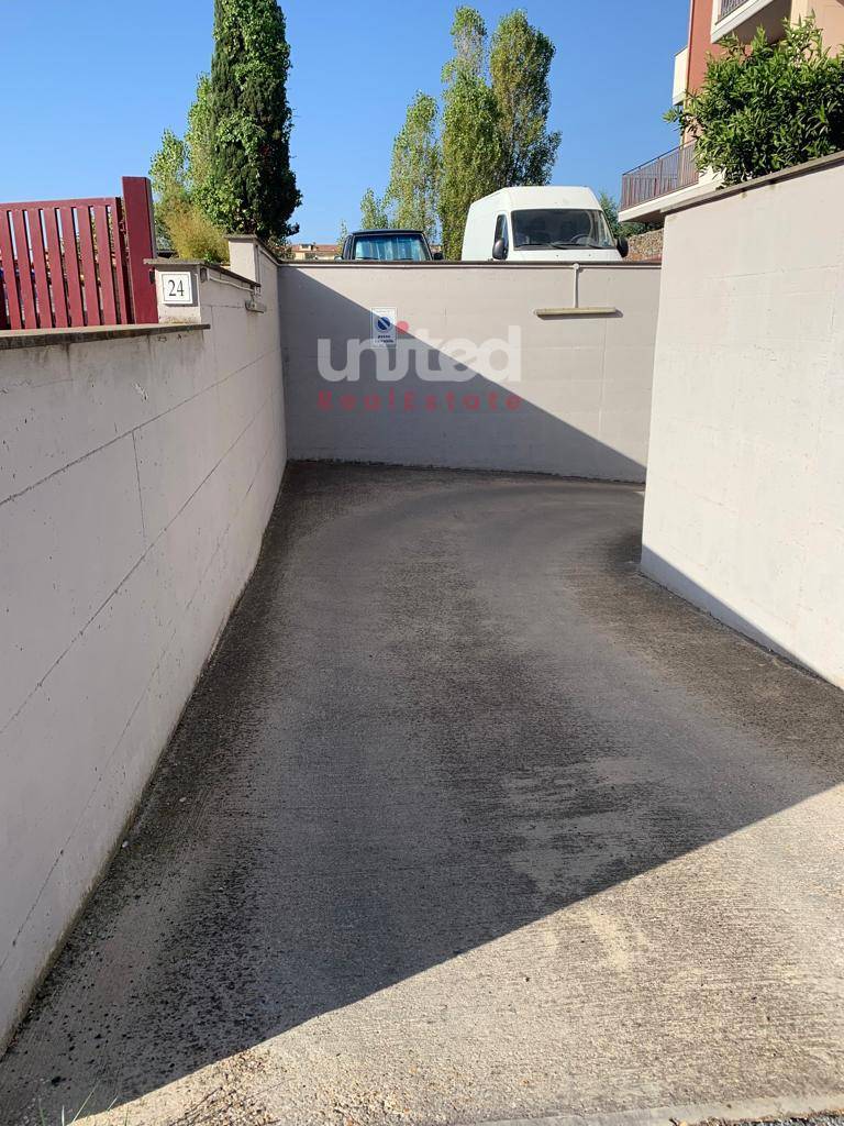 Box o garage in vendita a Roma, Acilia
